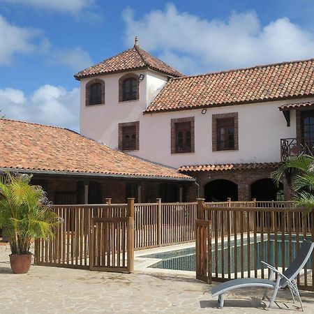 Domaine Du Chateau Les Trois-Ilets Exterior foto