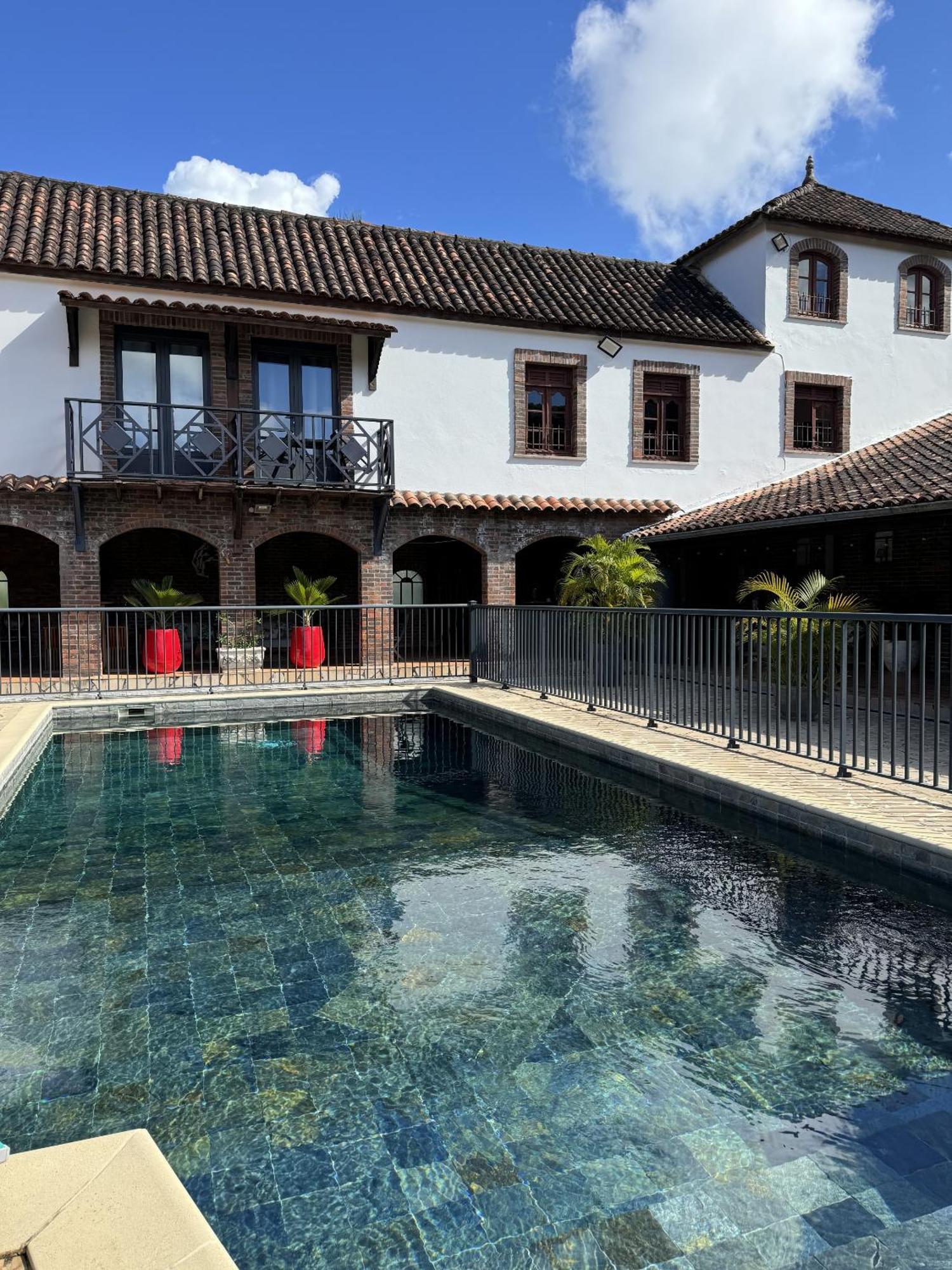 Domaine Du Chateau Les Trois-Ilets Exterior foto