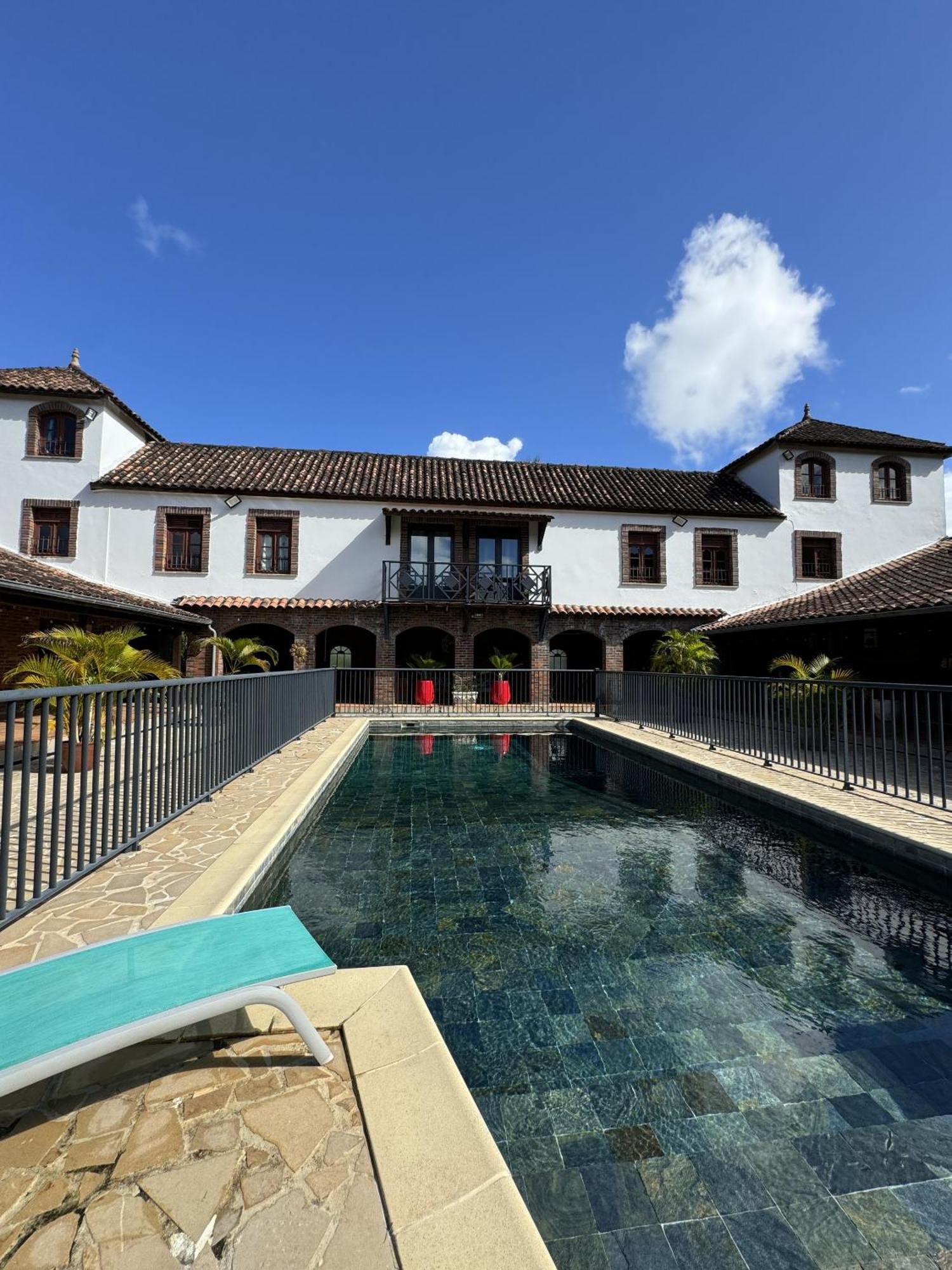 Domaine Du Chateau Les Trois-Ilets Exterior foto